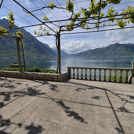 Apartments Goran Kotor Exterior foto